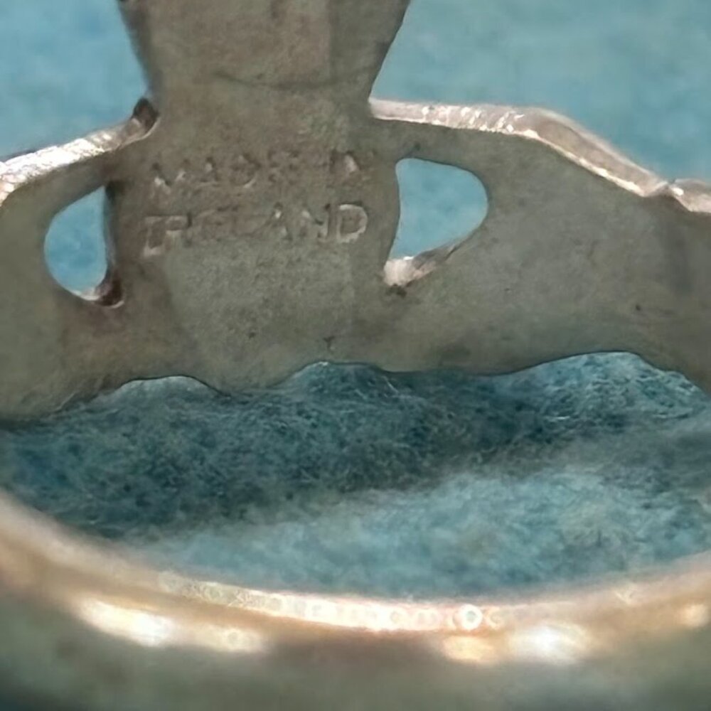 Sterling Silver Irish Claddagh Ring Made in Ireland Pinky Ring Size 4.75 Midi - Picture 2 of 9